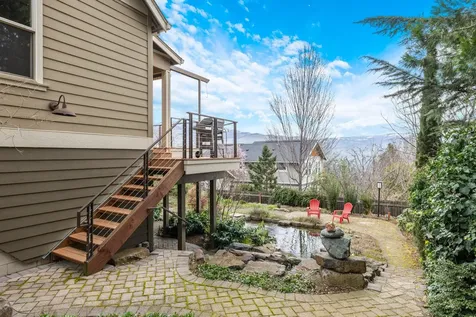 688 Walnut Street Ashland OR 97520