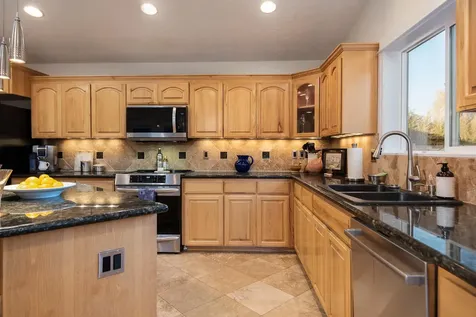 62267 Powell Butte Highway Bend OR 97701