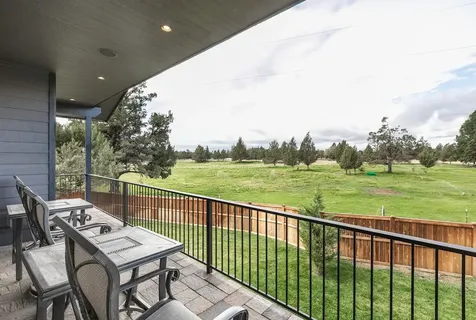 62267 Powell Butte Highway Bend OR 97701