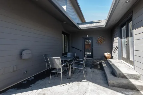 62267 Powell Butte Highway Bend OR 97701