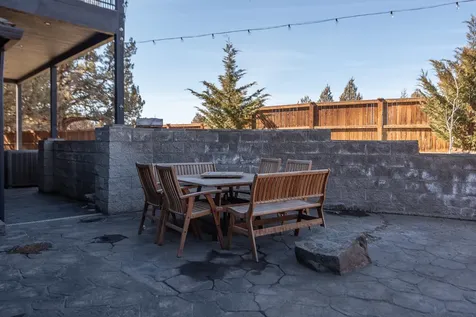 62267 Powell Butte Highway Bend OR 97701