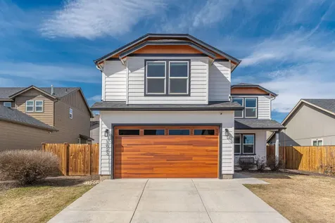 1023 SE 6th Street Bend OR 97702
