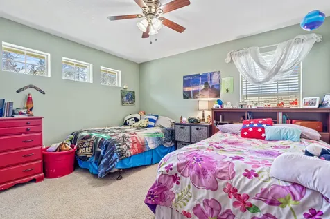 1214 SE Allenwood Drive Grants Pass OR 97527