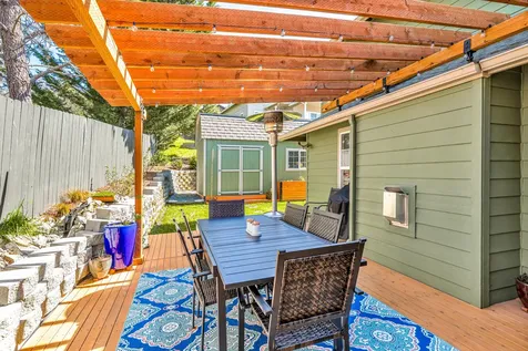 1214 SE Allenwood Drive Grants Pass OR 97527