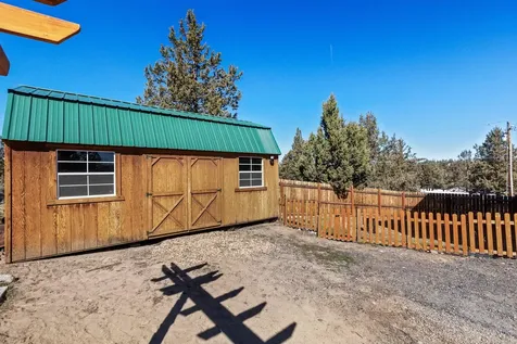 8001 SW High Cone Drive Terrebonne OR 97760