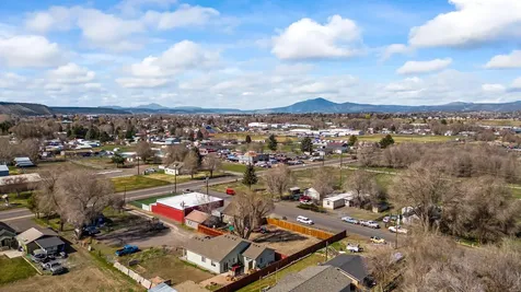 1732 SE Melrose Drive Prineville OR 97754