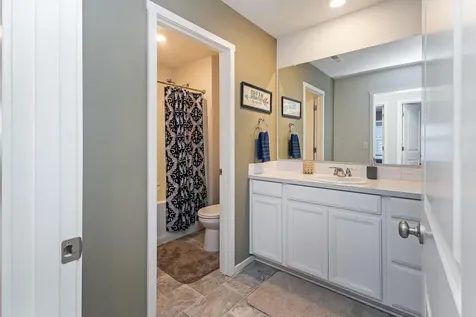 1397 NW Varnish Avenue Redmond OR 97756