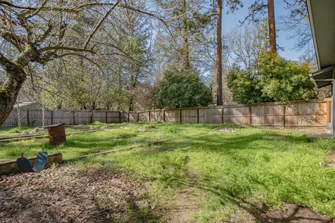 621 Upper Applegate Road Jacksonville OR 97530