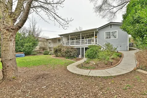 1616 Lenora Drive Medford OR 97504