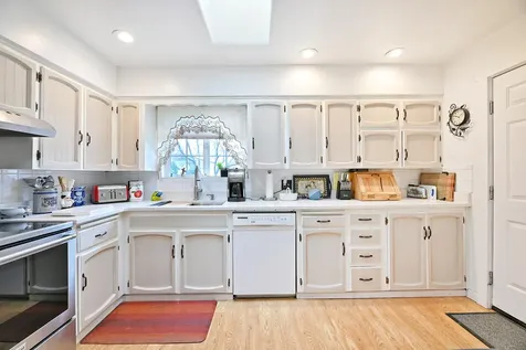 1616 Lenora Drive Medford OR 97504