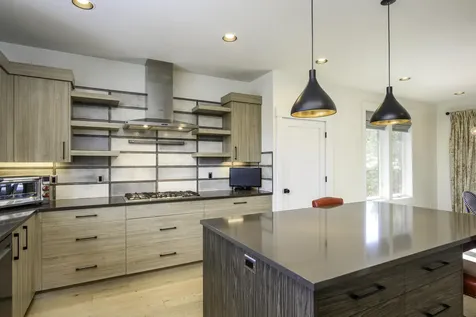 3304 NW Fairway Heights Drive Bend OR 97703