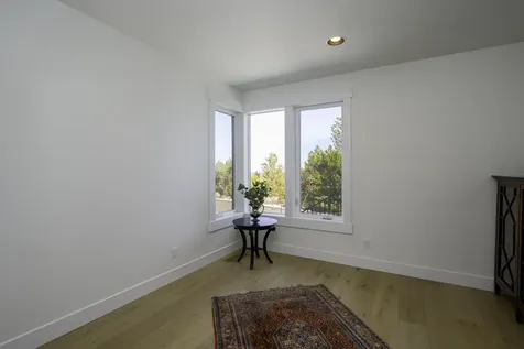 3304 NW Fairway Heights Drive Bend OR 97703