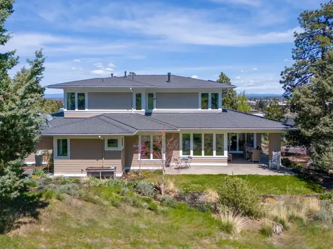 3304 NW Fairway Heights Drive Bend OR 97703