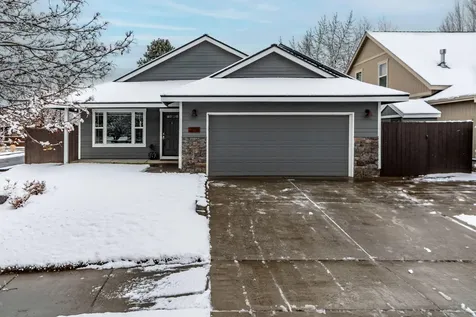 3198 NE Coho Street Bend OR 97701