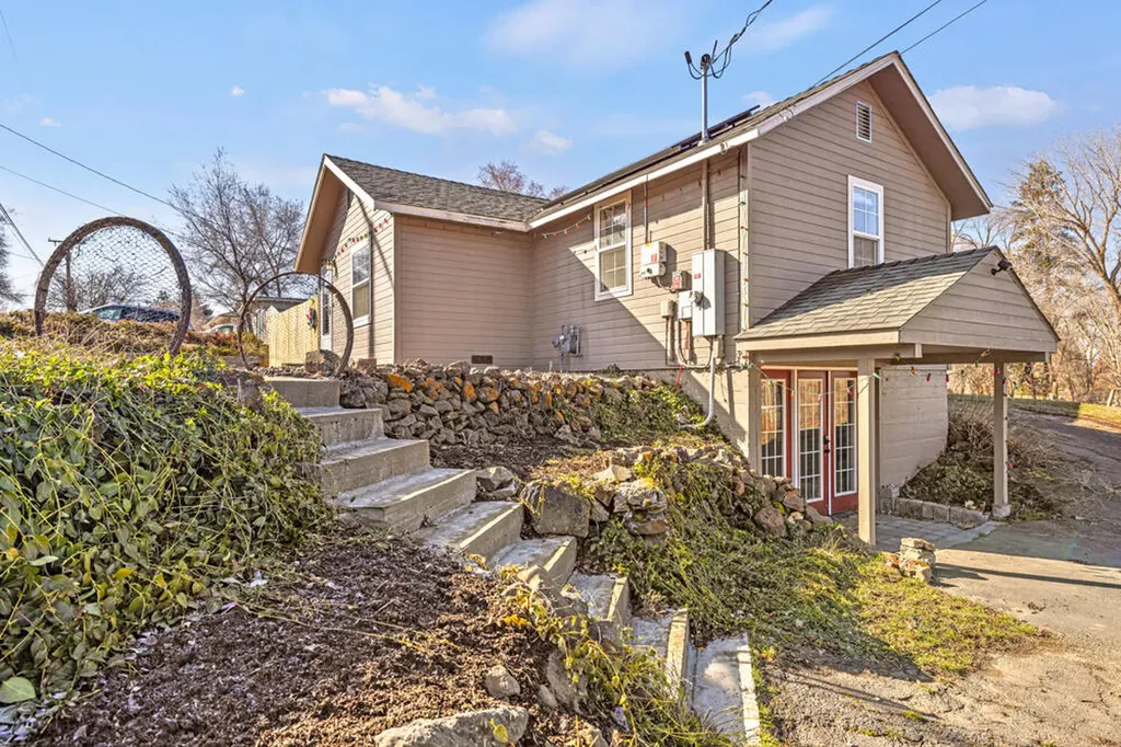 1548 Kane Street Klamath Falls OR 97603