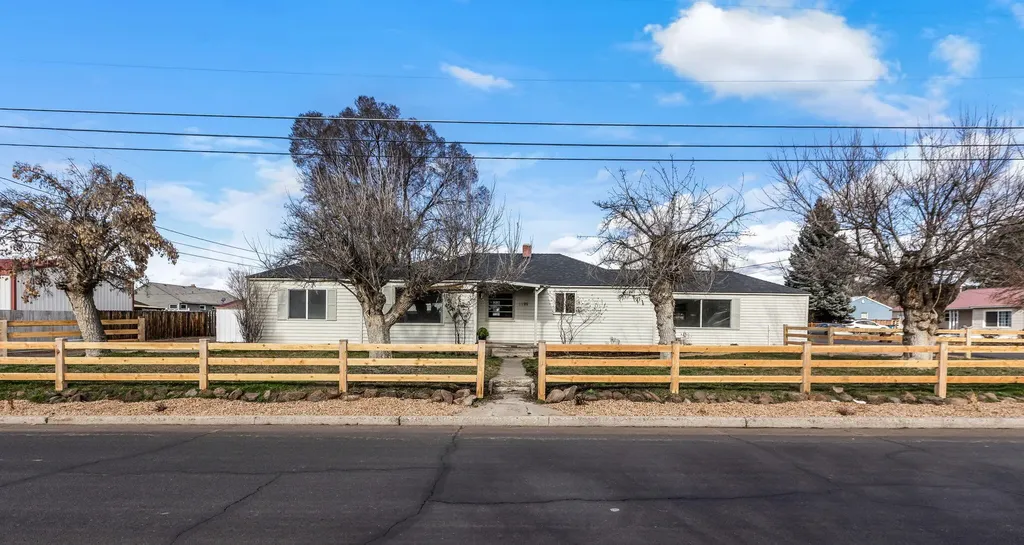 1199 NE Loper Avenue Prineville OR 97754