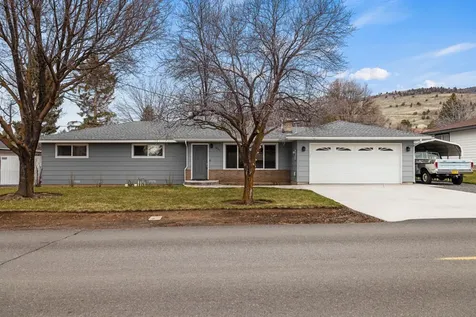 6225 Alva Avenue Klamath Falls OR 97603