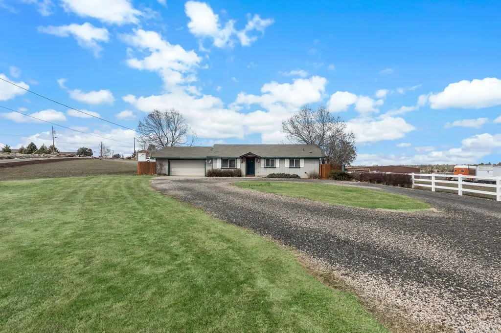 8618 SW Panorama Road Terrebonne OR 97760