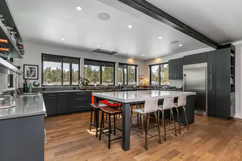 18855 Kuhlman Road Bend OR 97703
