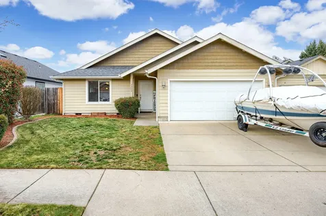 2246 Gayle Way Grants Pass OR 97527