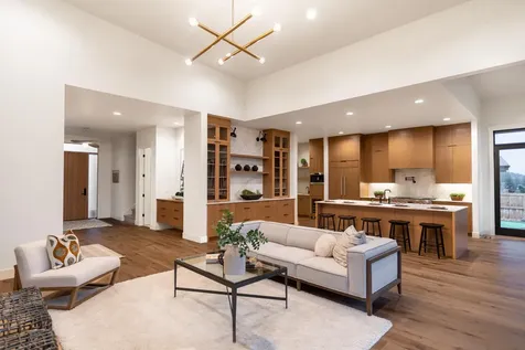 3199 NW Strickland Way Bend OR 97703