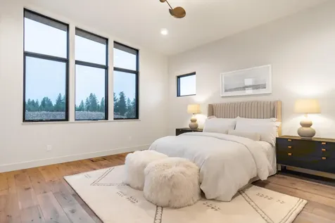 3199 NW Strickland Way Bend OR 97703