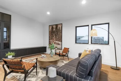 3199 NW Strickland Way Bend OR 97703