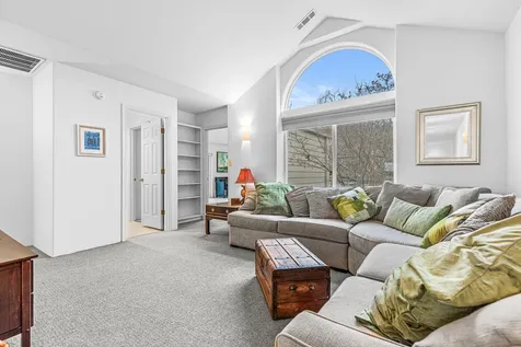 450 Lori Lane Ashland OR 97520