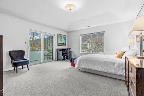 450 Lori Lane Ashland OR 97520
