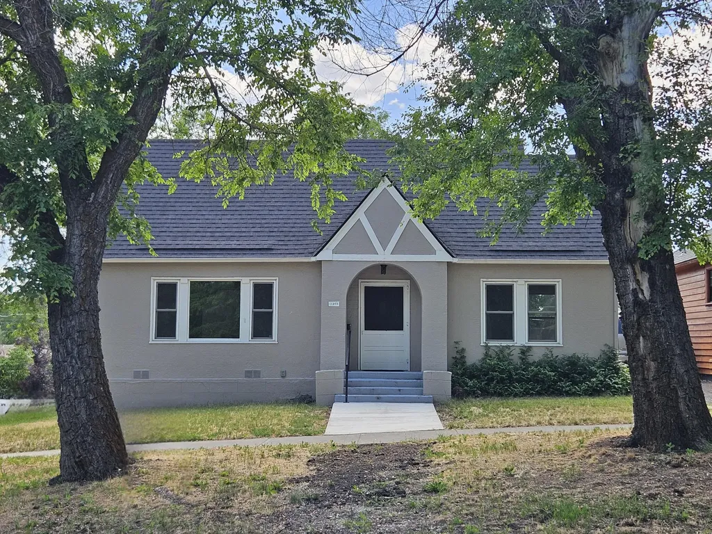 1204 N Eldorado Avenue Klamath Falls OR 97601