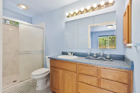 1281 N Pinnon Road Grants Pass OR 97526