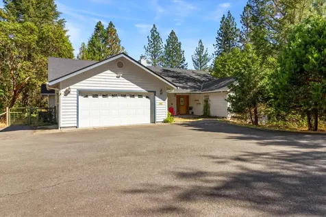 1281 N Pinnon Road Grants Pass OR 97526