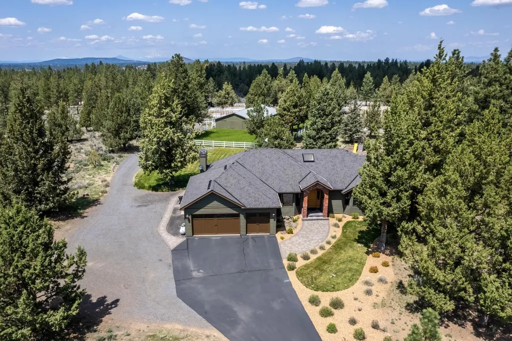 21950 Butte Ranch Road Bend OR 97702