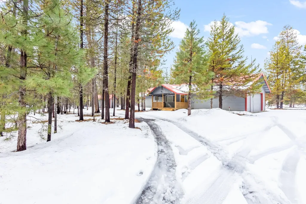 52485 Lost Ponderosa Road La Pine OR 97739