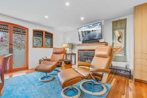 499 Iowa Street Ashland OR 97520