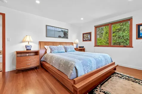 499 Iowa Street Ashland OR 97520