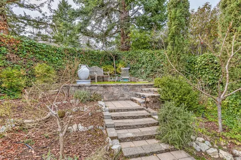 499 Iowa Street Ashland OR 97520