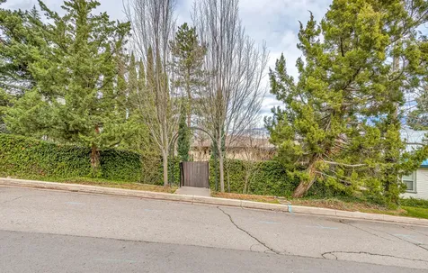 499 Iowa Street Ashland OR 97520