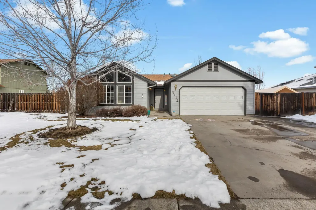3172 NE Cromwell Court Bend OR 97701