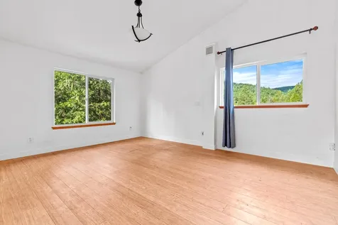 486 Tunnel Creek Road Grants Pass OR 97526
