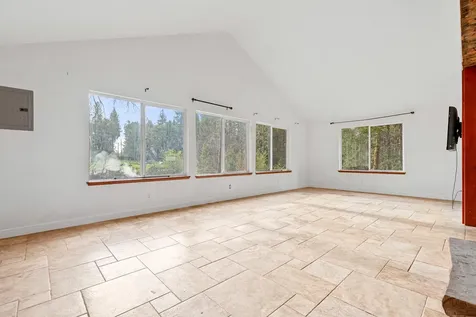 486 Tunnel Creek Road Grants Pass OR 97526
