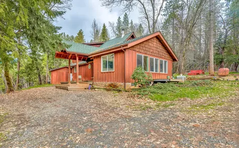 486 Tunnel Creek Road Grants Pass OR 97526