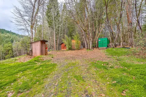 486 Tunnel Creek Road Grants Pass OR 97526