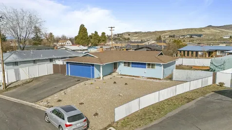913 Merryman Drive Klamath Falls OR 97603