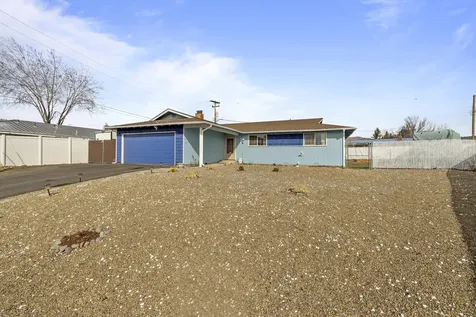 913 Merryman Drive Klamath Falls OR 97603