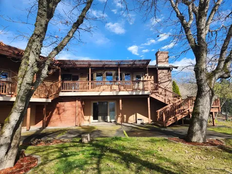 330 Harvard Place Medford OR 97504
