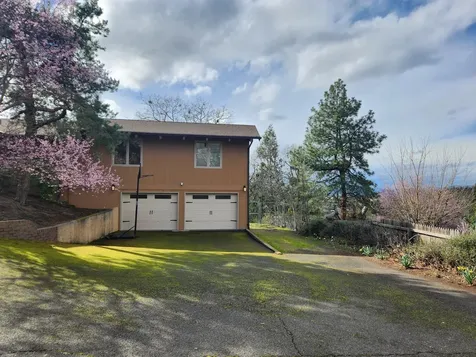 330 Harvard Place Medford OR 97504