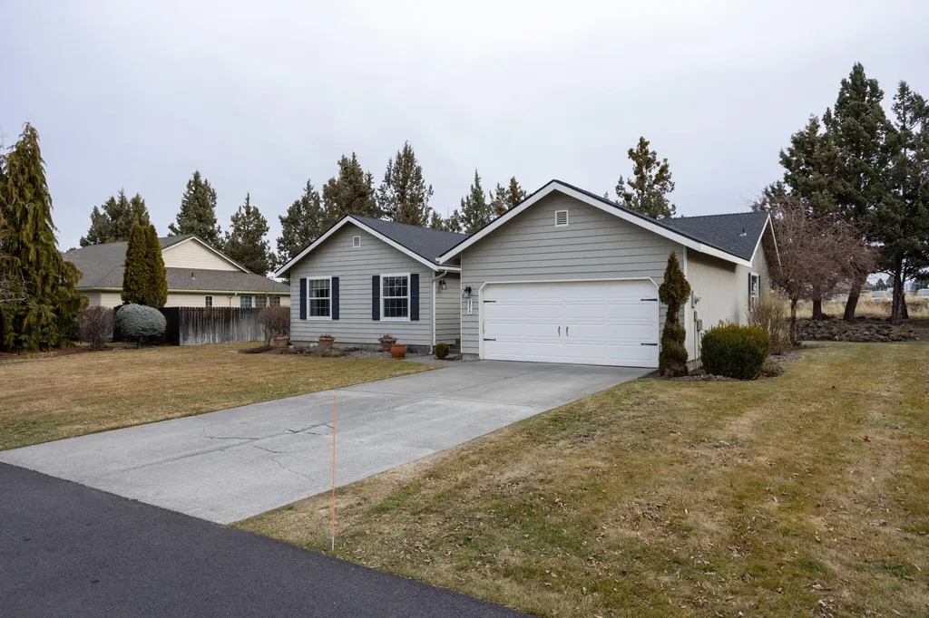 3375 NE Stonebrook Loop Bend OR 97701