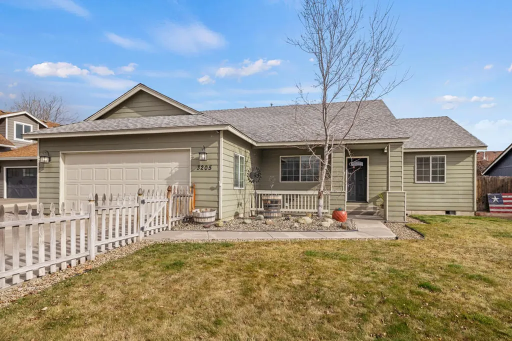 3205 Paramont Street Klamath Falls OR 97603