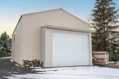 22252 Nelson Road Bend OR 97701